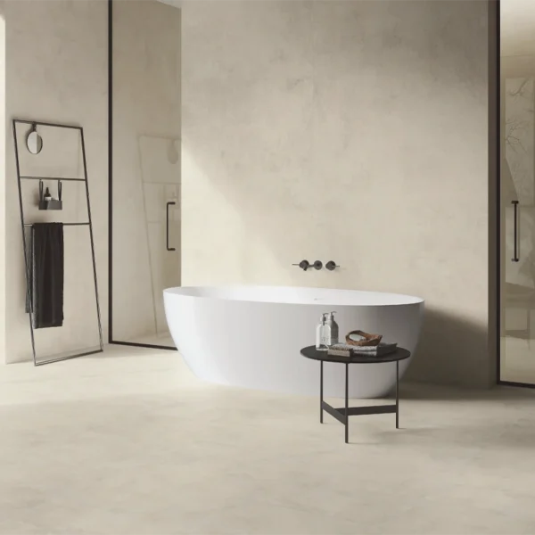 Precioso azulejo gigante em zona húmida