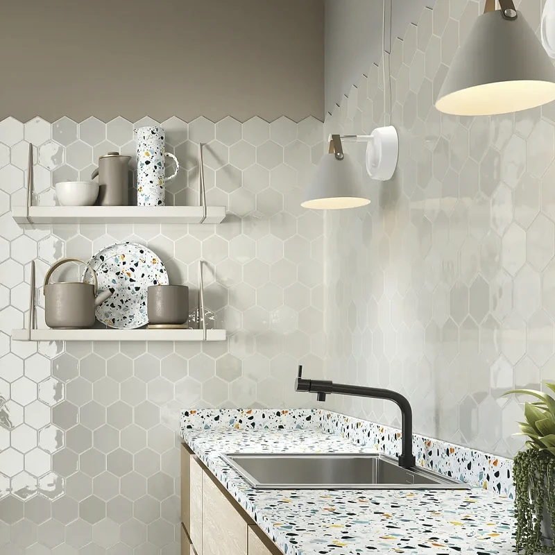 Parede com azulejo branco de estilo moderno
