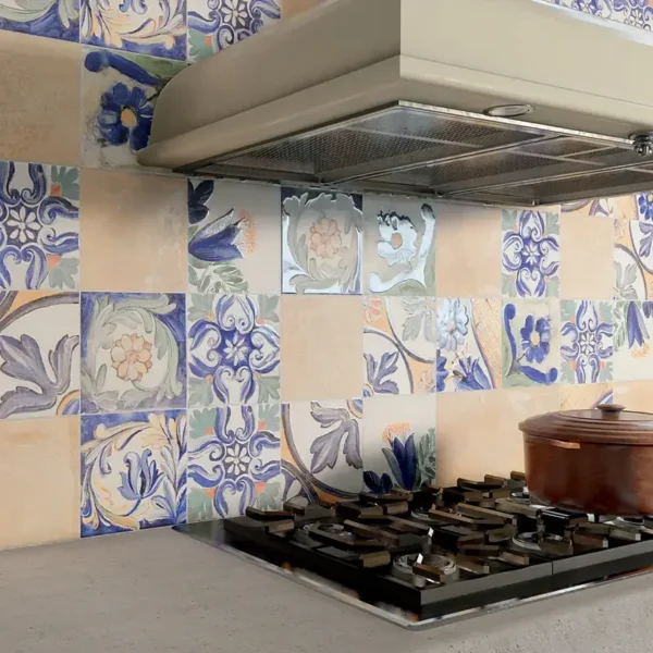 Fotografia de exemplo de como o azulejo rústico pode misturar-se com outros padrões para alcançar estilos ecléticos ou artísticos.