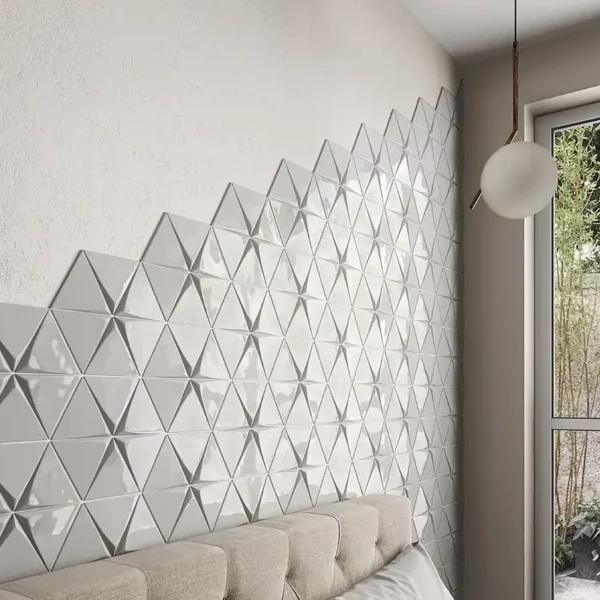 Design moderno com azulejo triangular cinza brilhante em relevo