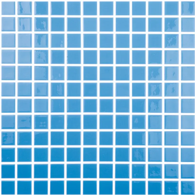 Bonitas pastilhas para piscinas azul brilhante