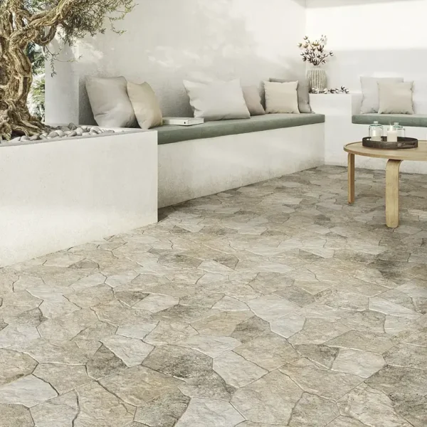 Precioso pátio com azulejo imitação de pedra